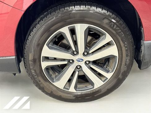 Used 2019 Subaru Outback 2.5i Limited w/ Popular Package #2 AWD/4WD image 34
