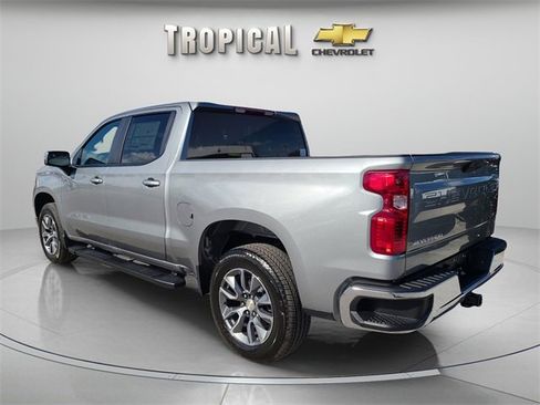 New 2026 Chevrolet Silverado 1500 LT image 3