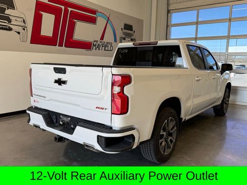 Used 2021 Chevrolet Silverado 1500 RST image 7