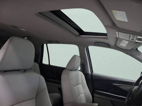 Used 2016 Honda Pilot EX-L image 12