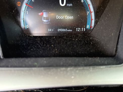 Used 2017 Honda Civic Touring image 14
