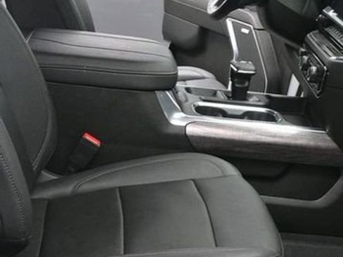 Used 2023 Chevrolet Silverado 1500 LTZ image 12