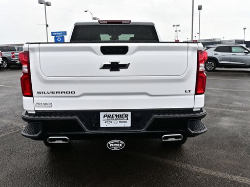 Used 2024 Chevrolet Silverado 1500 LT Trail Boss w/ Protection Package AWD/4WD image 7