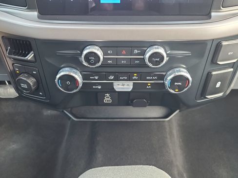 Used 2025 Ford F150 XLT w/ Equipment Group 301A Standard AWD/4WD image 21