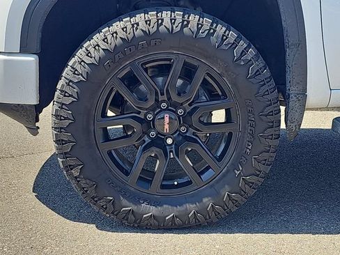 Used 2019 GMC Sierra 1500 AT4 w/ AT4 Premium Package AWD/4WD image 18