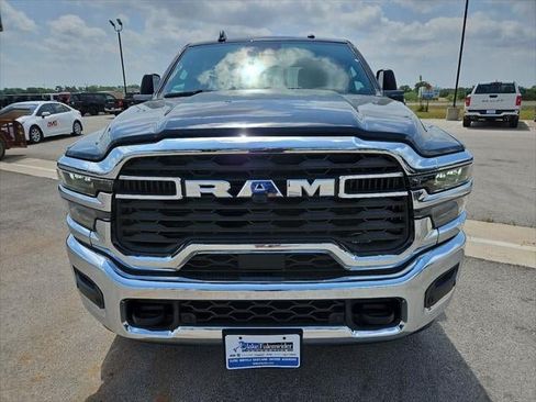 New 2026 RAM 2500 Tradesman AWD/4WD image 42