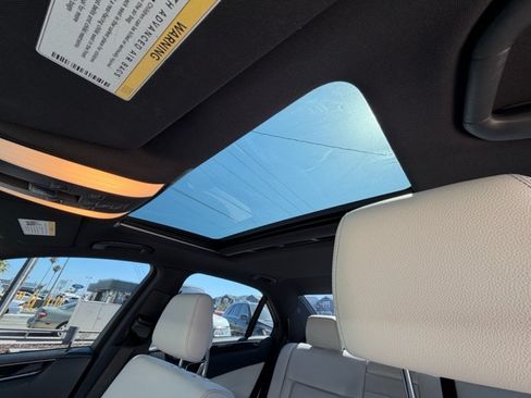 Used 2016 Mercedes-Benz E 350 Sedan image 16