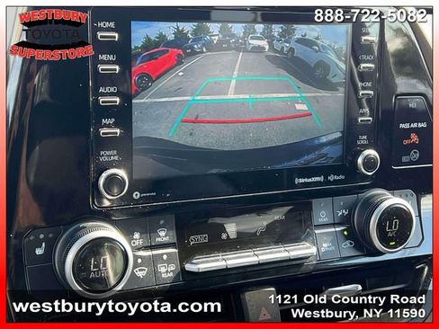 Used 2021 Toyota Highlander XLE image 36