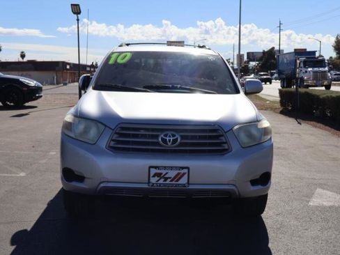 Used 2010 Toyota Highlander 2WD image 2