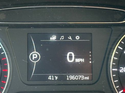 Used 2017 Kia Sorento LX image 27