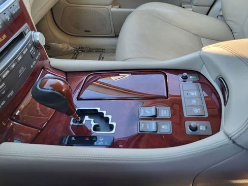 Used 2011 Lexus LS 460 L image 25
