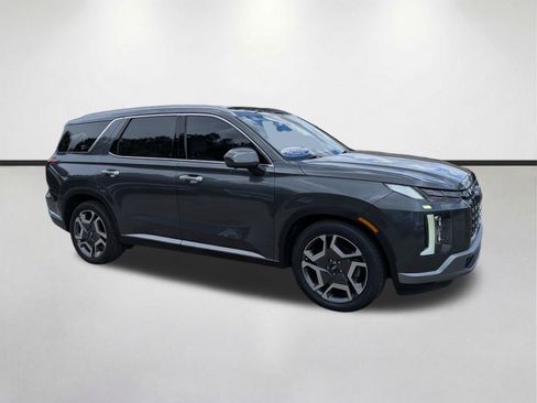 Used 2023 Hyundai Palisade Limited FWD image 1