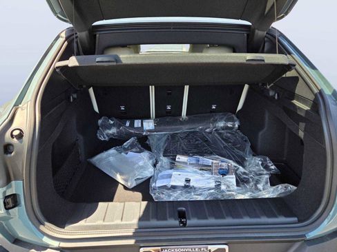 New 2026 BMW X2 xDrive28i w/ Convenience Package image 15