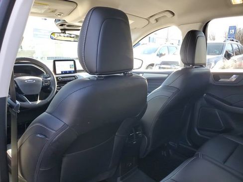 Used 2021 Ford Escape SEL image 12