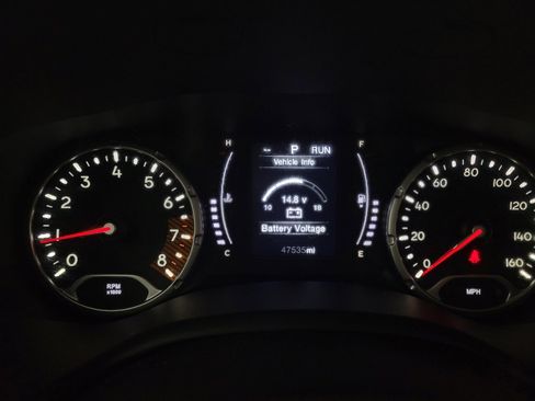 Used 2021 Jeep Renegade Sport FWD image 23