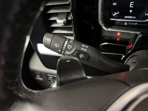 Used 2023 GMC Sierra 1500 Elevation image 35