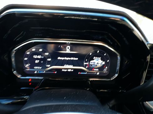 Used 2024 GMC Sierra 1500 Elevation image 30