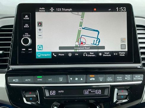 New 2026 Honda Odyssey Touring image 14