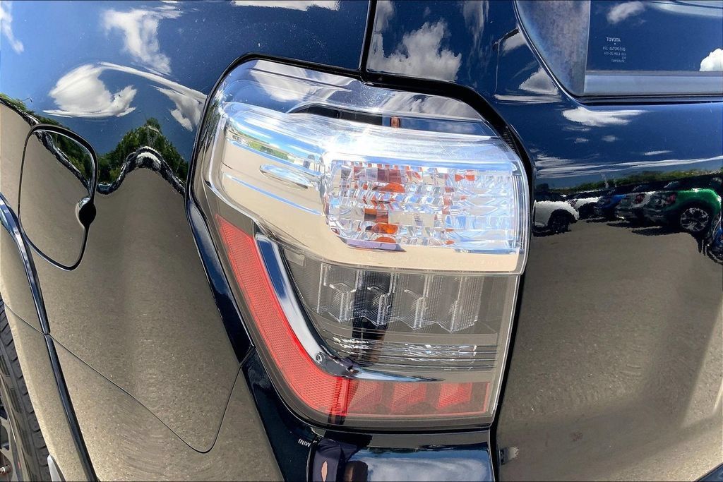 Used 2018 Toyota 4Runner TRD Pro AWD/4WD image 24