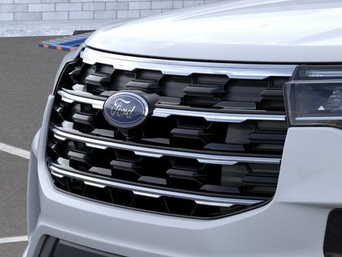 New 2026 Ford Explorer Active image 18