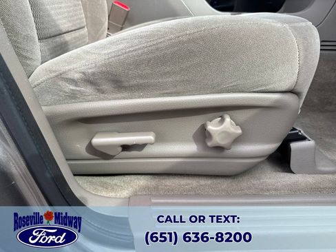 Used 2003 Ford Explorer XLT AWD/4WD image 32