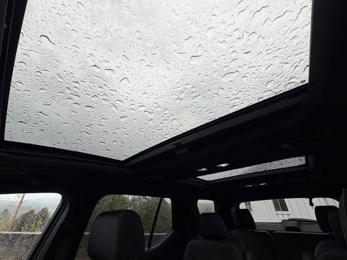 Used 2024 Chevrolet Traverse RS w/ LPO, Floor Liner Package AWD/4WD image 25