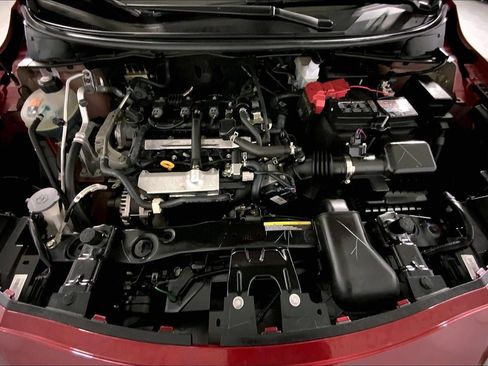 Used 2025 Nissan Versa SV FWD image 10