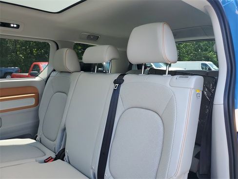 New 2025 Volkswagen ID. Buzz Pro S Plus image 9