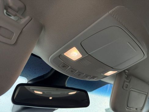 Used 2019 Ford Edge SEL AWD/4WD image 30