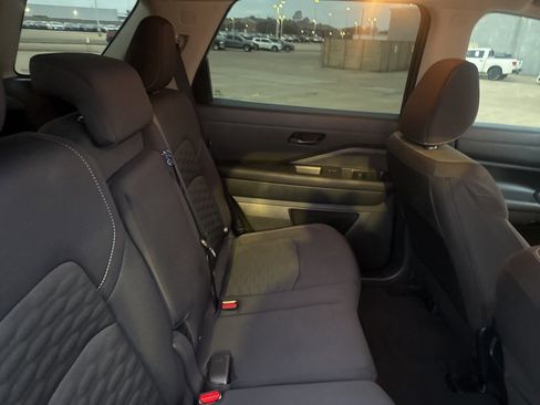 Certified 2024 Nissan Pathfinder S w/ Cargo Package image 33