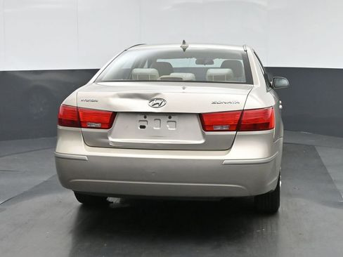 Used 2010 Hyundai Sonata GLS image 6