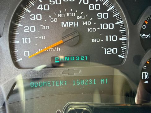 Used 2004 Chevrolet TrailBlazer LT w/ LT Package 1 AWD/4WD image 11
