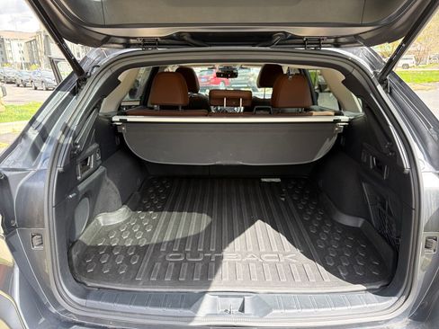 Used 2024 Subaru Outback Touring image 37