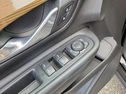 Certified 2019 GMC Terrain SLE FWD image 19