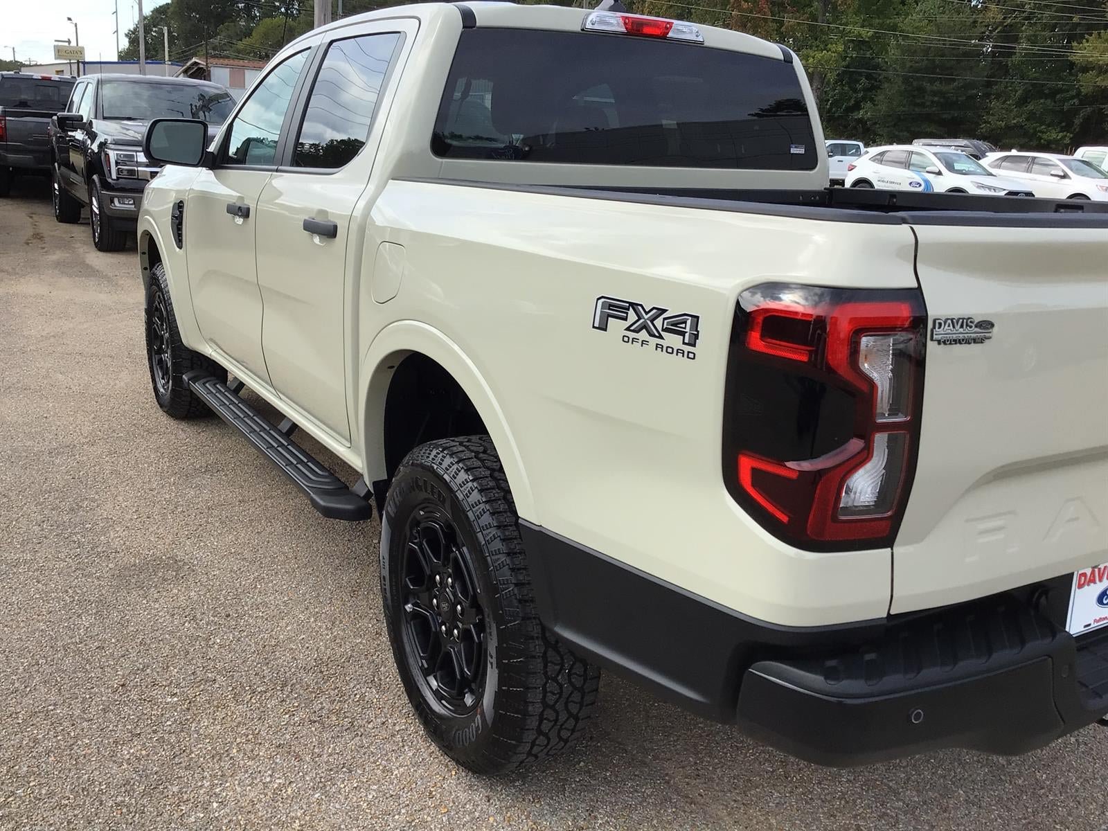 New 2026 Ford Ranger XLT w/ FX4 Off-Road Package AWD/4WD image 14