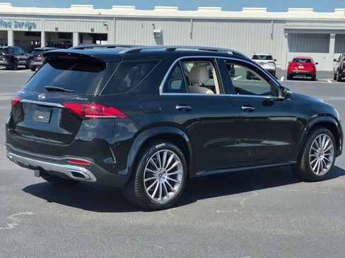 Used 2021 Mercedes-Benz GLE 350 4MATIC image 5