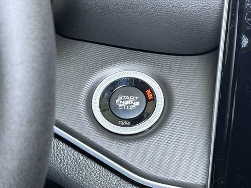 New 2025 Jeep Grand Cherokee Laredo image 25