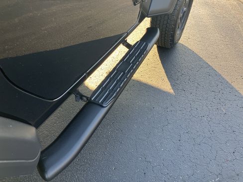 Used 2021 Jeep Wrangler Sport image 27