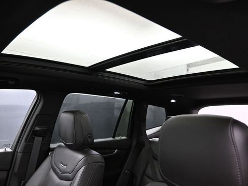 Used 2020 Cadillac XT6 Sport AWD/4WD image 28