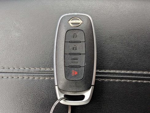 Used 2024 Nissan Sentra S FWD image 28
