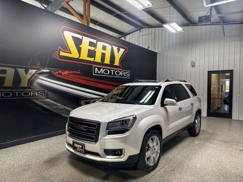 Used 2017 GMC Acadia Limited SLT image 1