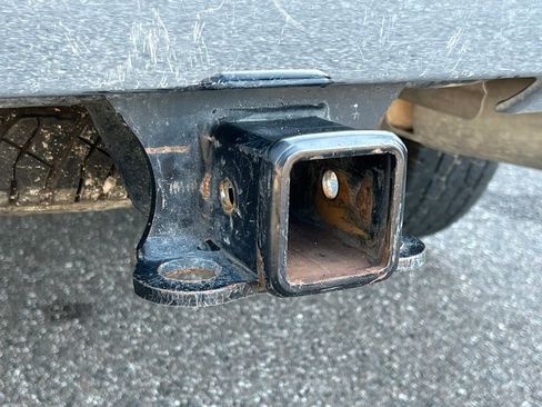 Used 2024 Chevrolet Silverado 2500 LT image 52