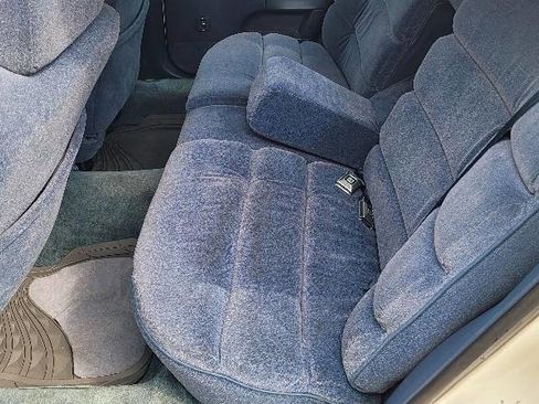 Used 1993 Chevrolet Caprice Classic LS image 10