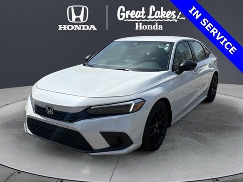 Used 2024 Honda Civic Sport image 2