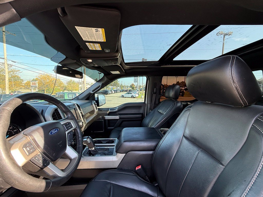 Used 2019 Ford F150 Lariat w/ Equipment Group 502A Luxury AWD/4WD image 14