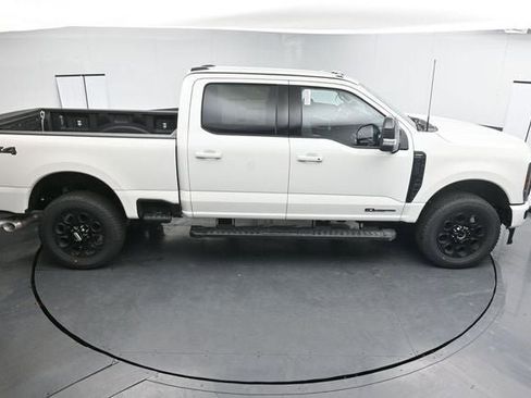 New 2026 Ford F250 Lariat w/ Black Appearance Package AWD/4WD image 23