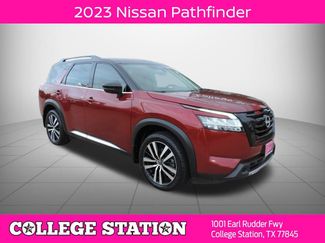 Used 2023 Nissan Pathfinder Platinum w/ Black Appearance Package FWD video 1