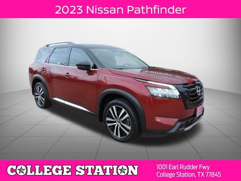 Used 2023 Nissan Pathfinder Platinum w/ Black Appearance Package FWD image 1