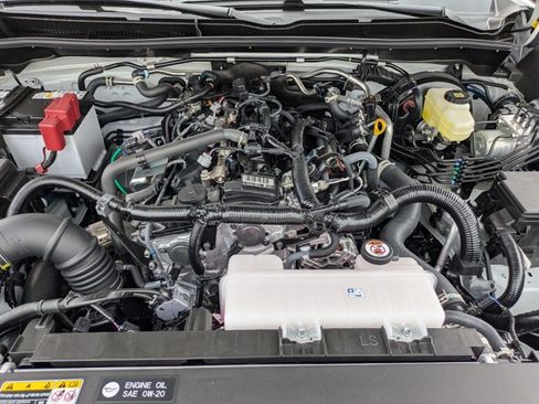 New 2026 Toyota 4Runner Limited AWD/4WD image 16