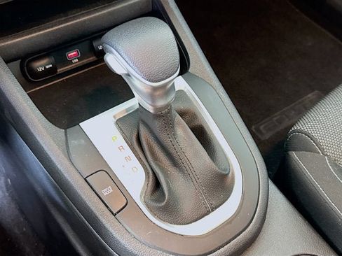 Certified 2023 Kia Forte LXS FWD image 16